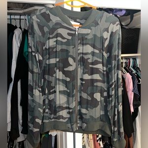 BB Dakota Camo Bomber jacket